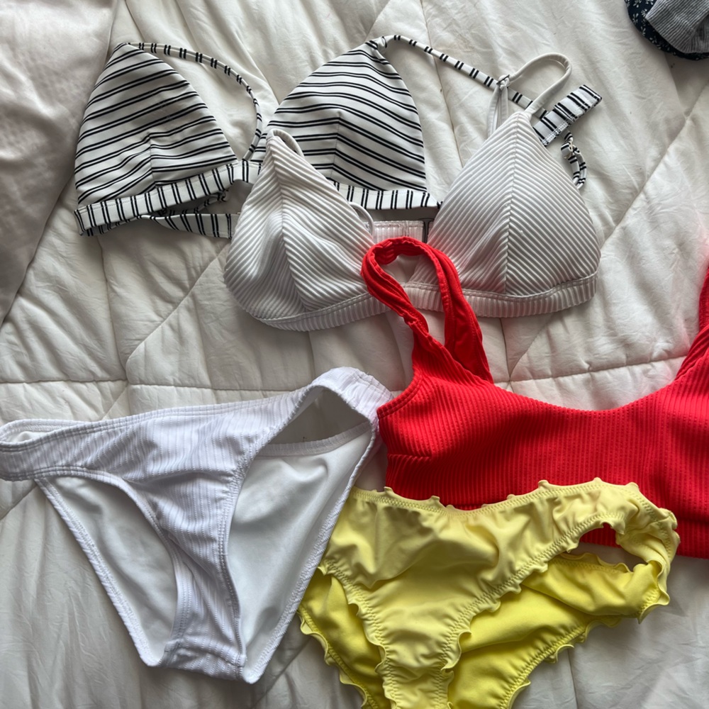 HOLLISTER BIKINI BUNDLE